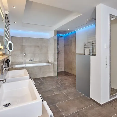 A-Vita Viktoria & A-Vita Living Luxury Apartments Seefeld in Tirol Exterior photo