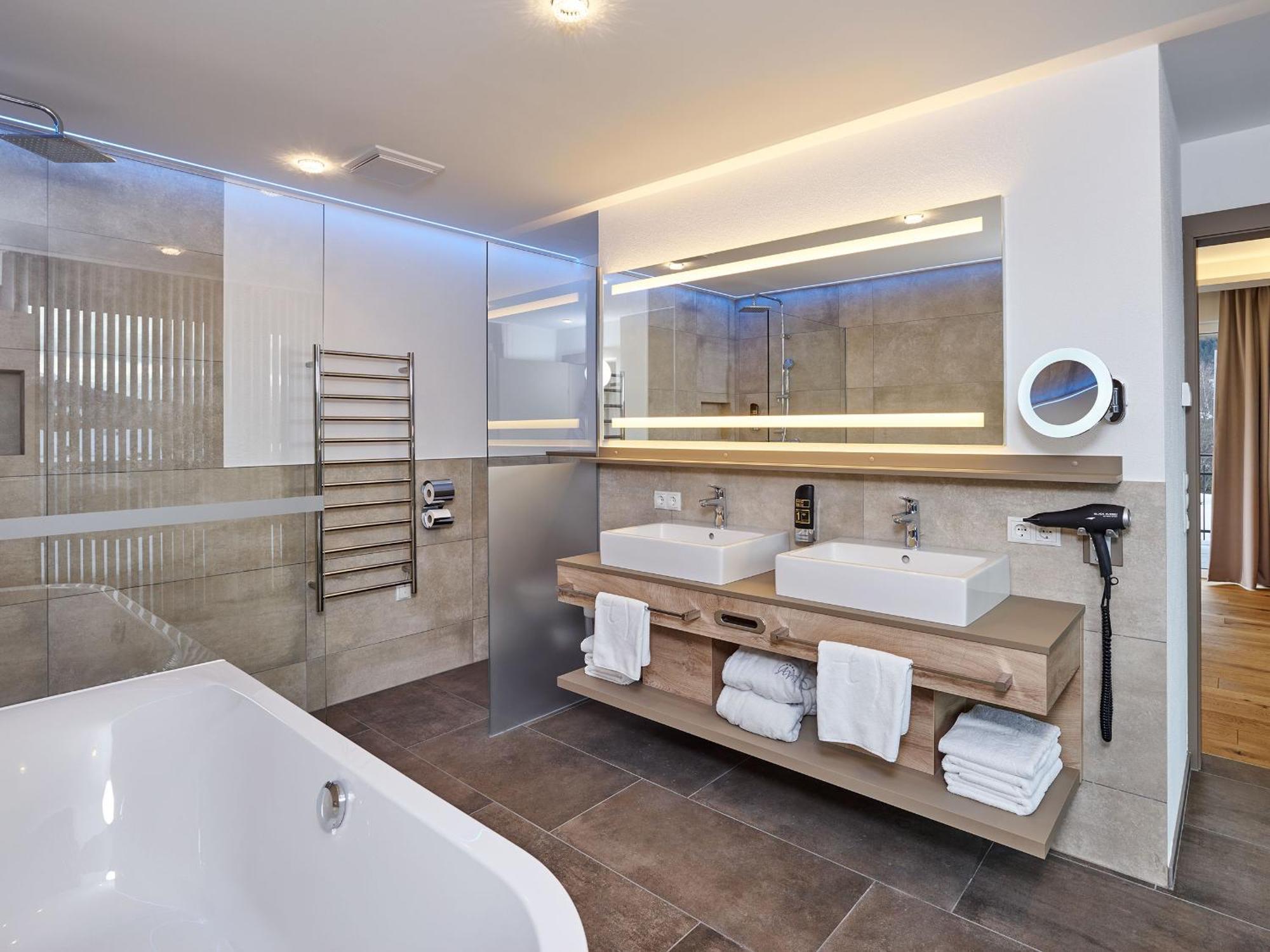 Aparthotel A-vita Viktoria & A-vita Living Luxury Seefeld in Tirol